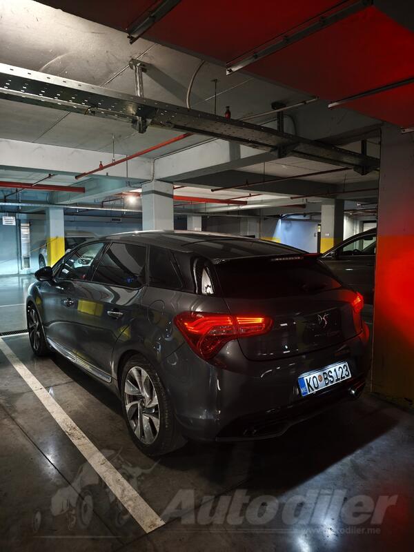 Citroen - DS5 - 2.0 HDI