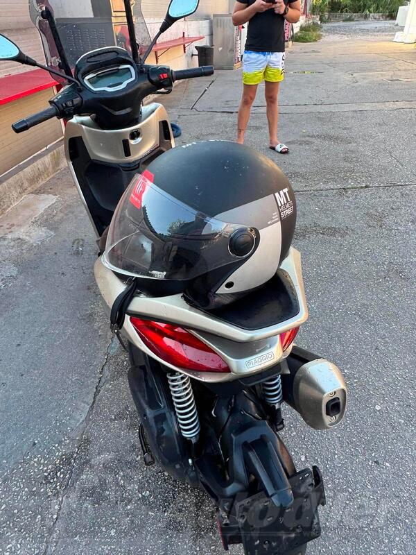 Piaggio - Beverly
