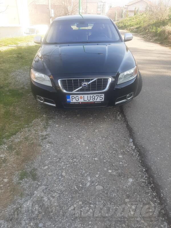 Volvo - V70 - 2.0