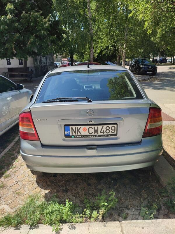 Opel - Astra - 1600
