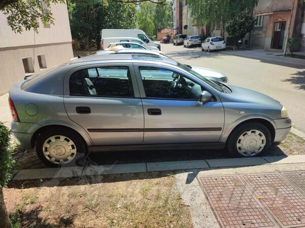 Opel - Astra - 1600
