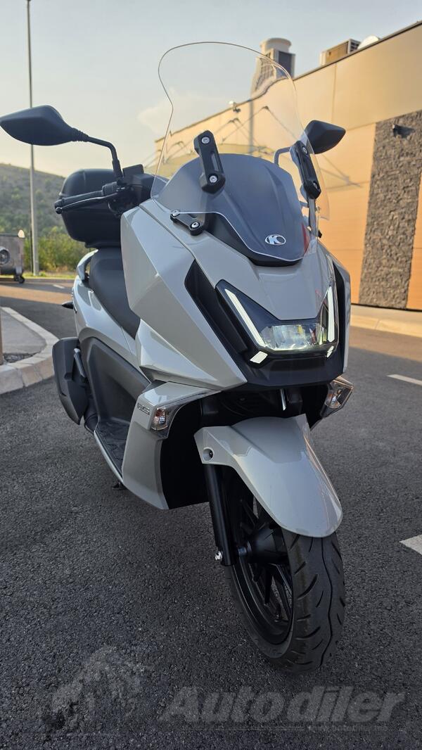 Kymco - SKY TOWN 125