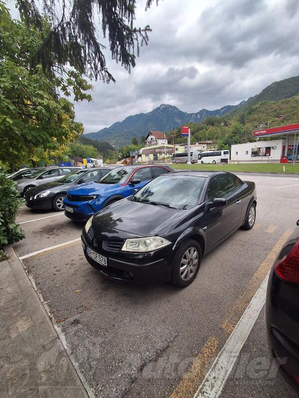 Renault - Megane - 2.0