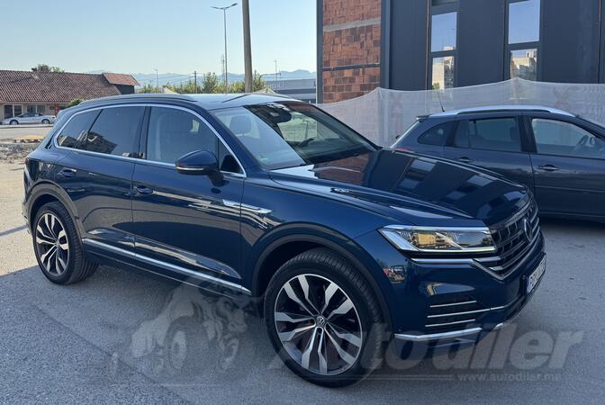 Volkswagen - Touareg