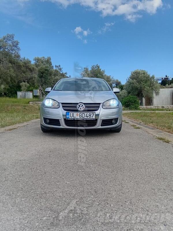 Volkswagen - Jetta - 1.9 tdi