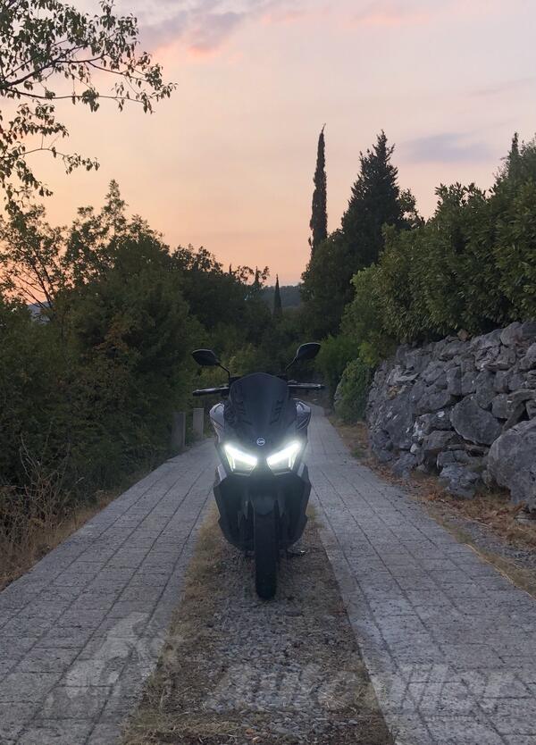 SYM - Jet X