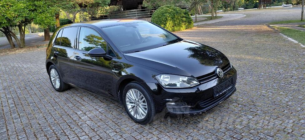 Volkswagen - Golf 7 - 2.0 TDI