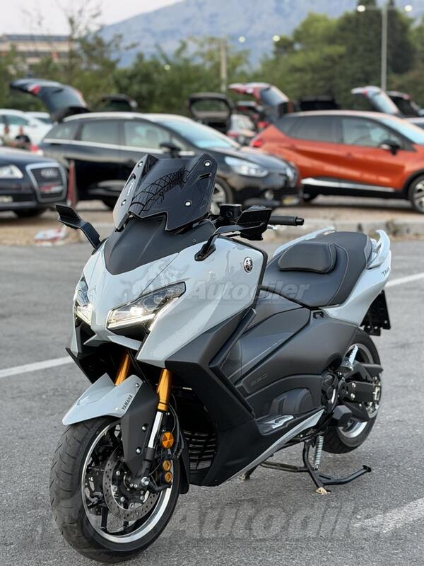 Yamaha - T MAX Tech 560