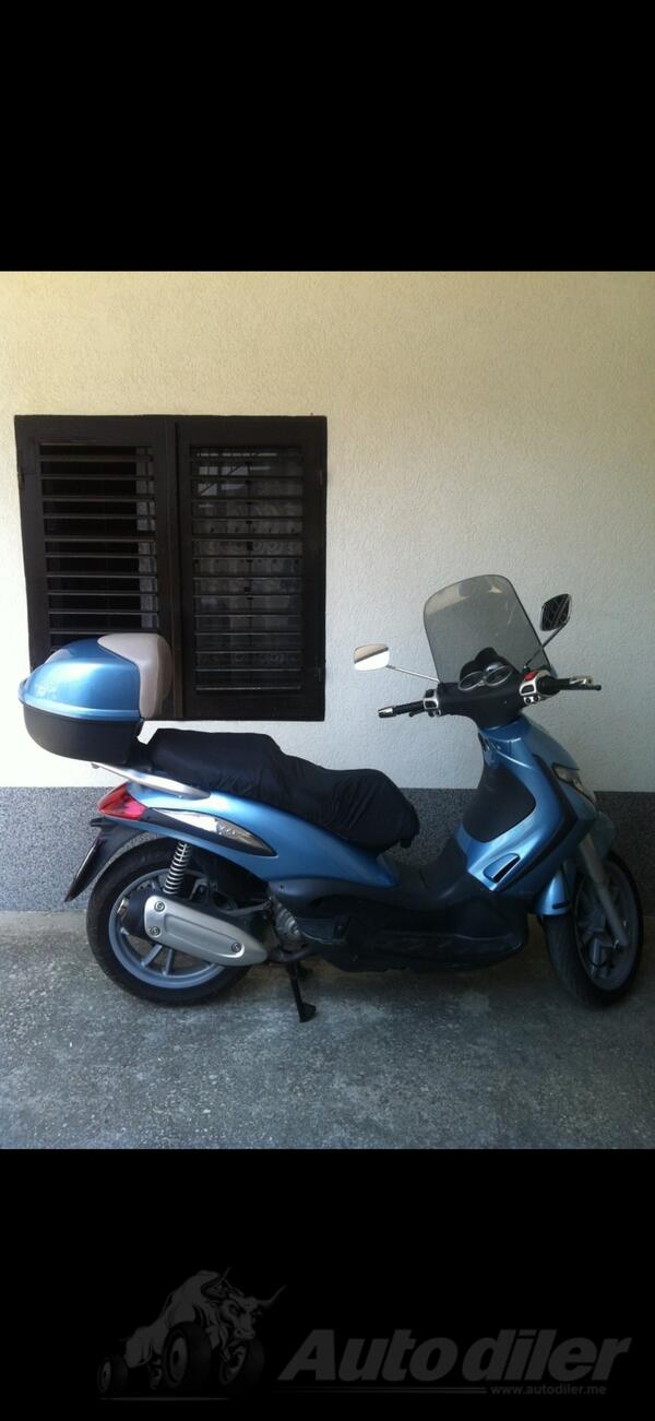 Piaggio - beverly