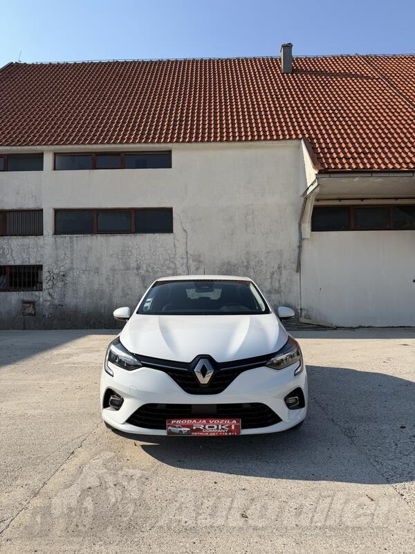 Renault - Clio - 1.6 HYBRID.AUTOMATIK