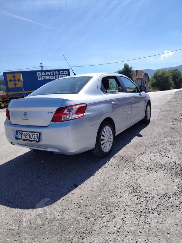 Peugeot - 301 - 1.6