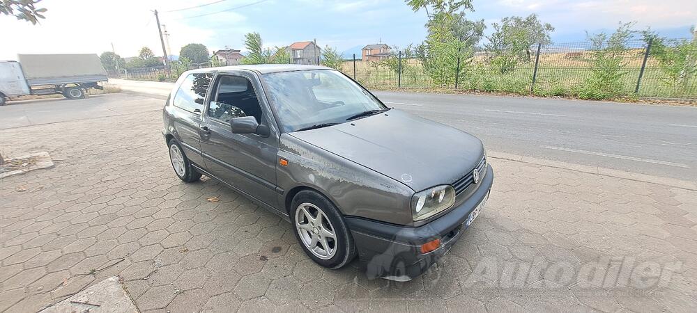 Volkswagen - Golf 3 - 1.6 benzin+Plin