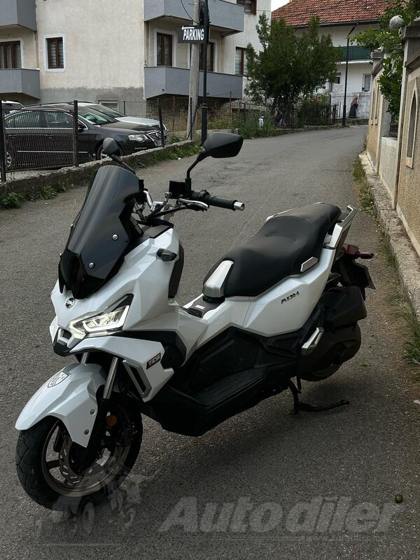 SYM - adx 125