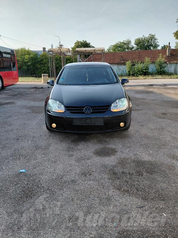 Volkswagen - Golf 5 - 1.9 TDI