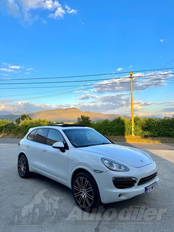 Porsche - Cayenne - 3.0