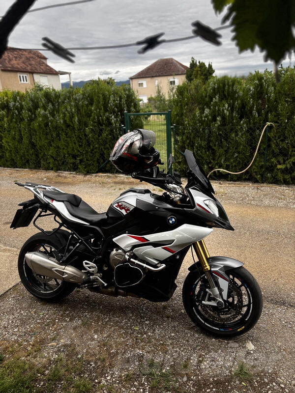 BMW - s1000xr