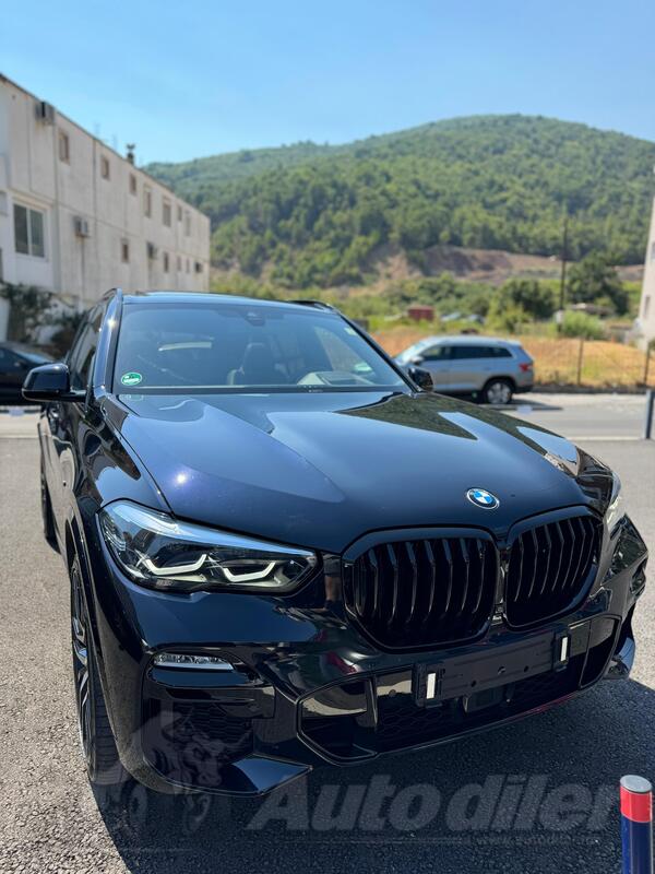 BMW - X5 - X drive 3.0d