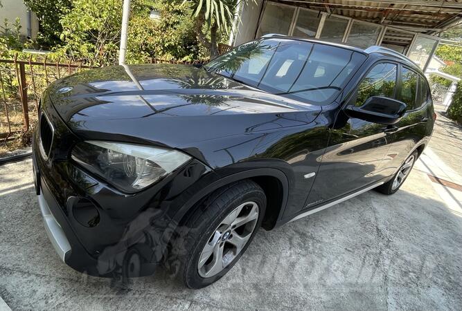 BMW - X1 - 2.0d x drive top stanje