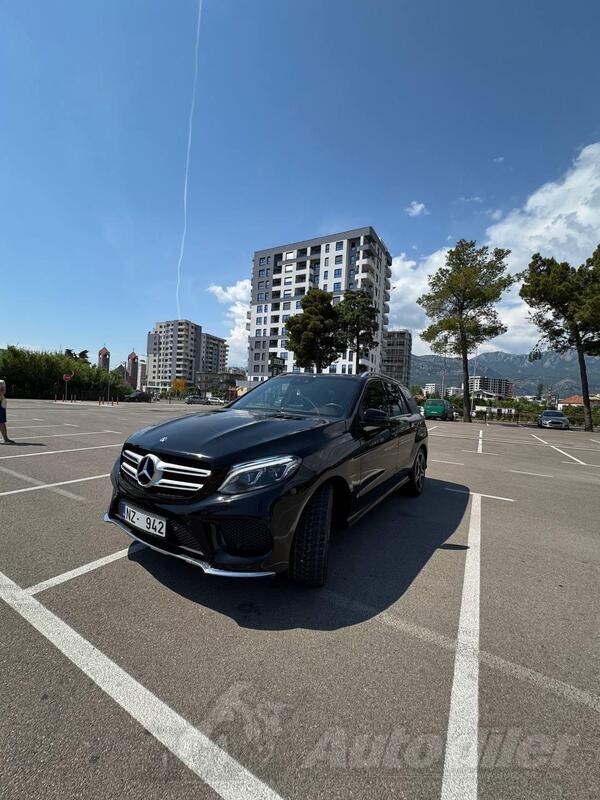 Mercedes Benz - GLE 350 - 3.0D