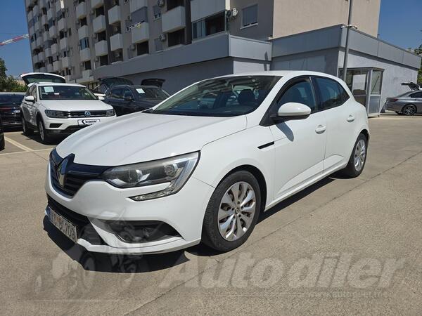 Renault - Megane - 1.5 DCI 66 KW