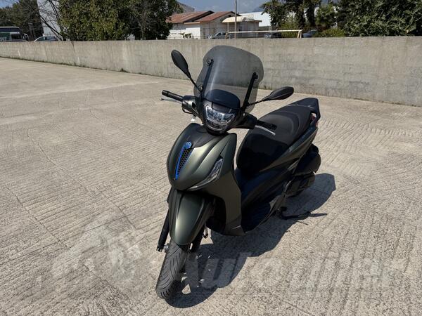 Piaggio - BEVERLY 310