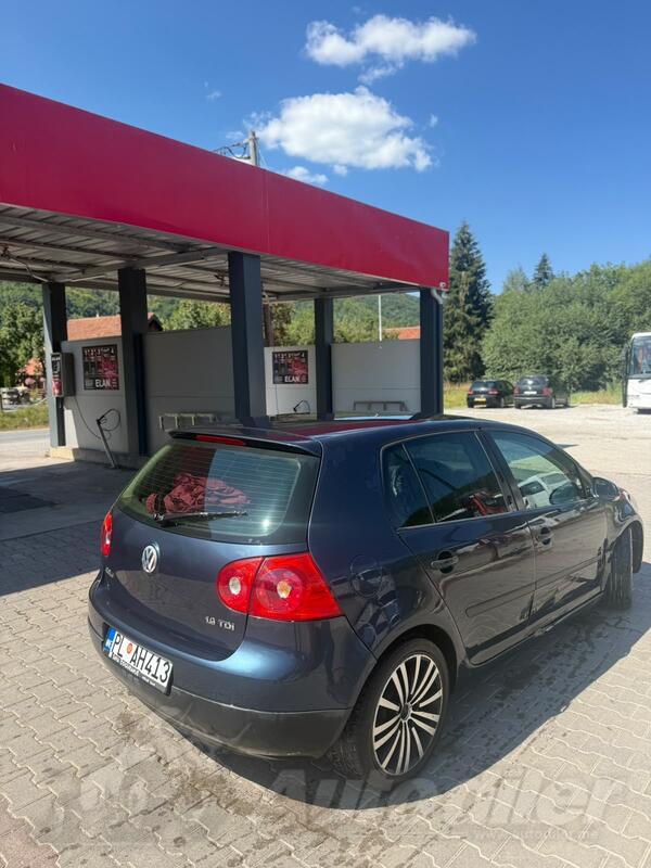 Volkswagen - Golf 5 - 1.9 TDI