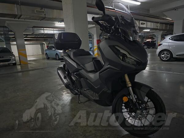 Honda - ADV 350A