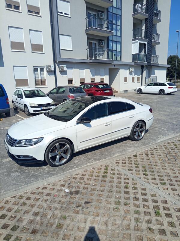Volkswagen - Passat CC - 2.0 Bluemotion