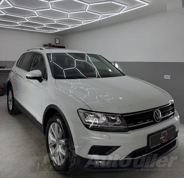 Volkswagen - Tiguan - 2.0 TDI