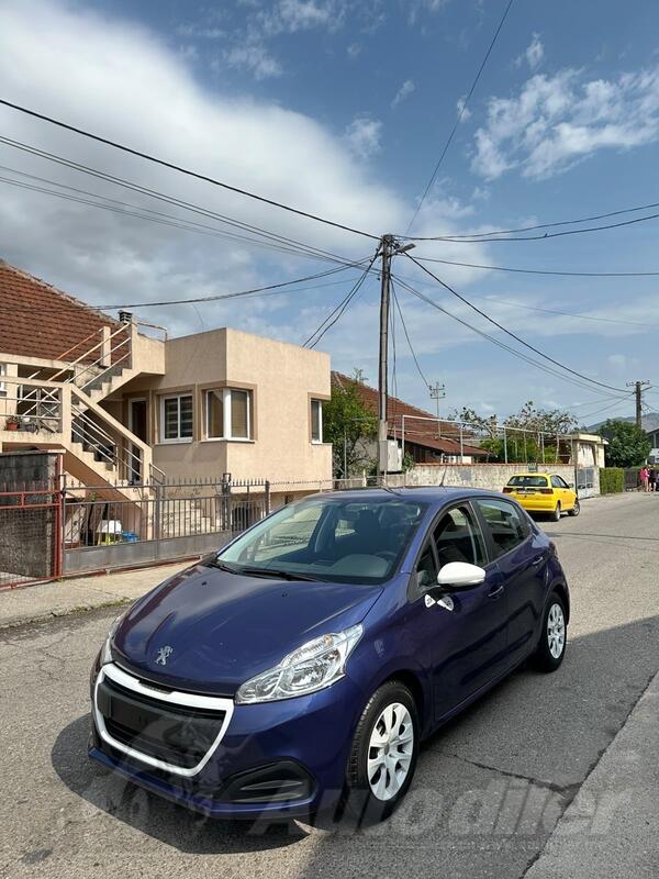 Peugeot - 208 - 1.6 HDI