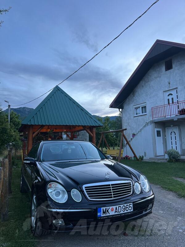 Mercedes Benz - E 220 - 2.2 90 KW