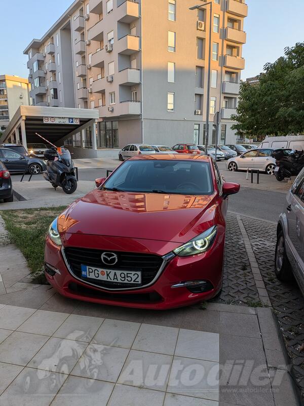 Mazda - 3 - 1.5 G120 AT Revolution
