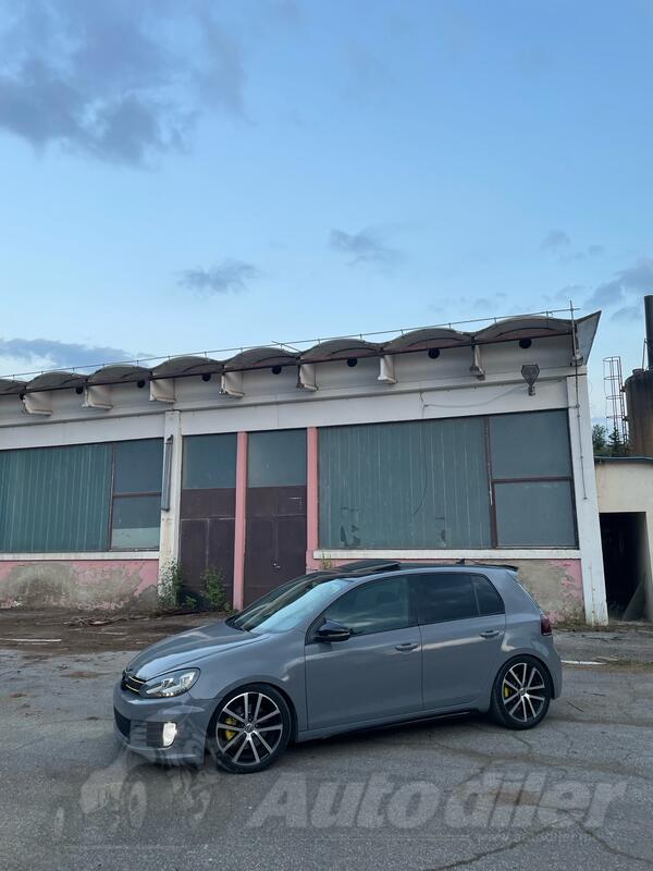 Volkswagen - Golf GTI - 2.0