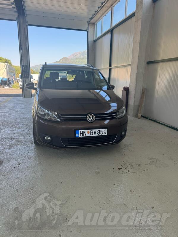 Volkswagen - Touran - 2.0