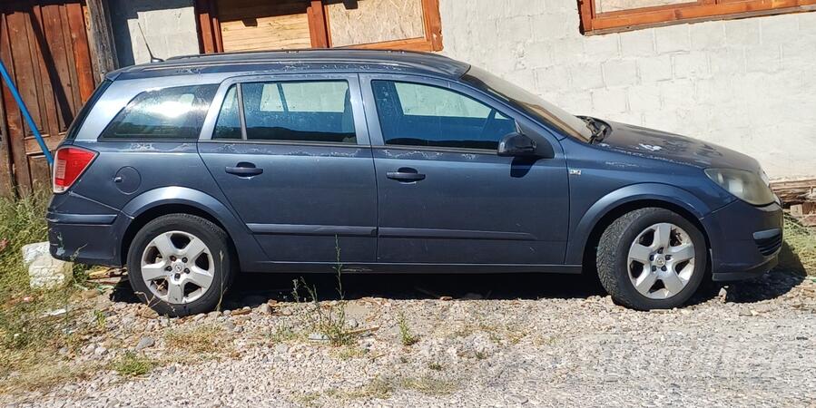 Opel - Astra - 1.9 tdi