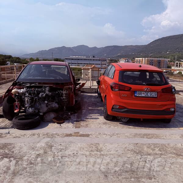U djelovima Hyundai - i20