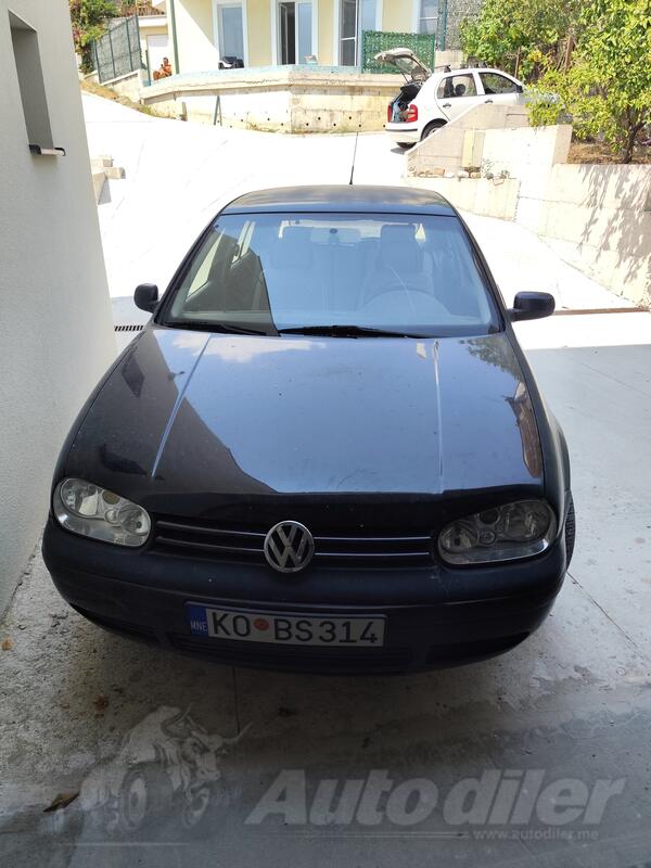 Volkswagen - Golf 5 - 1,4