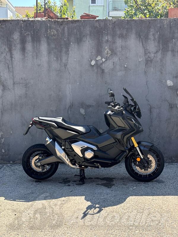 Honda - XADV 750