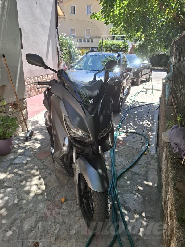 Yamaha - X Max 250