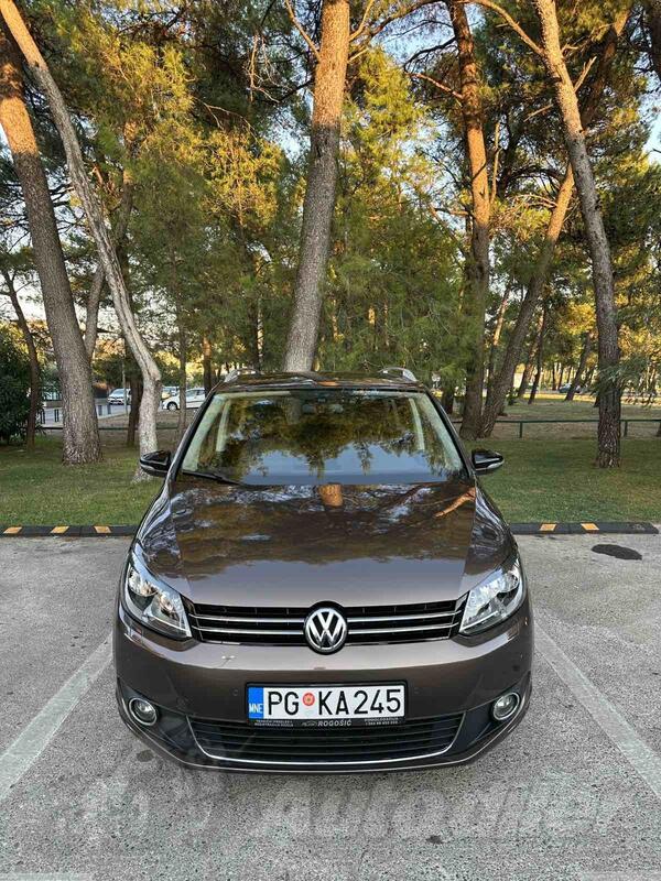 Volkswagen - Touran - 2.0 TDI