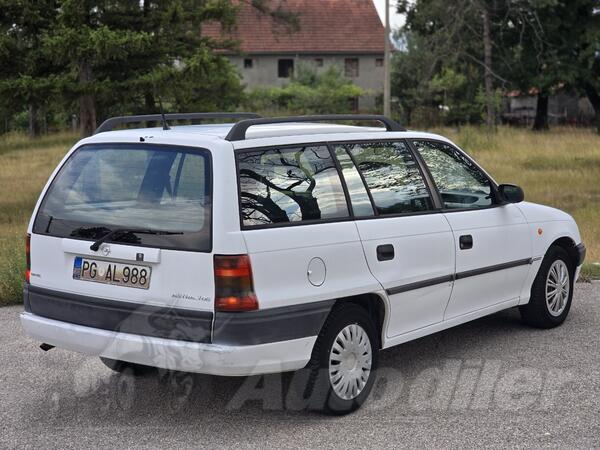Opel - Astra - TD