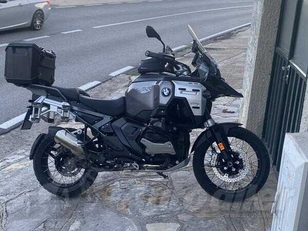 BMW - gs 13000 adventure
