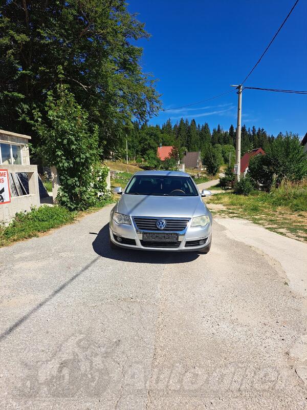 Volkswagen - Passat - 1.9
