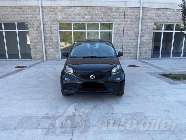 Smart - forFour - 1.0