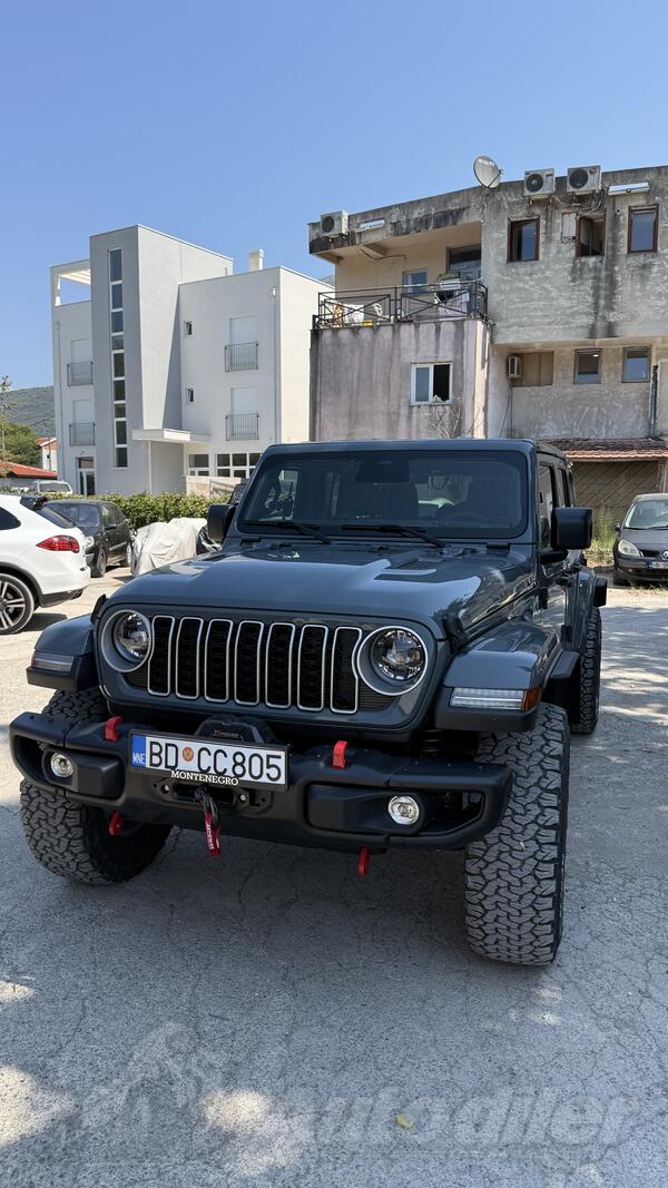 Jeep - Wrangler - Sahara 2.0 Turbo,