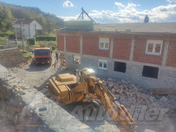 Liebherr - Sen Bogen 12,5t