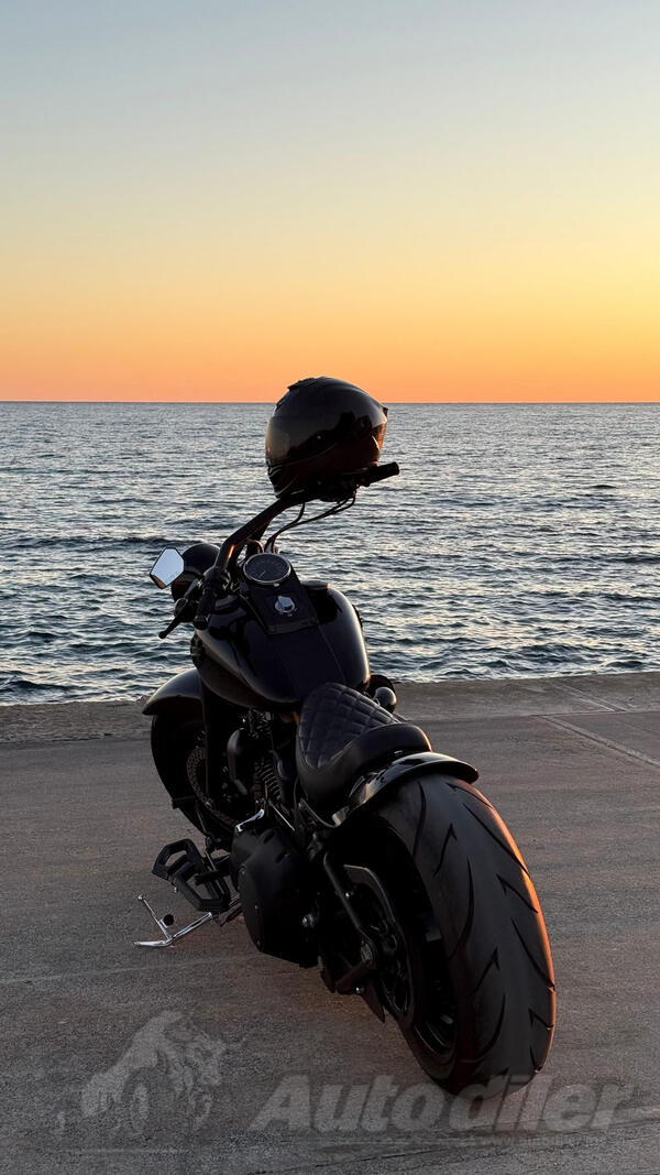Harley-Davidson - Fat-BOY