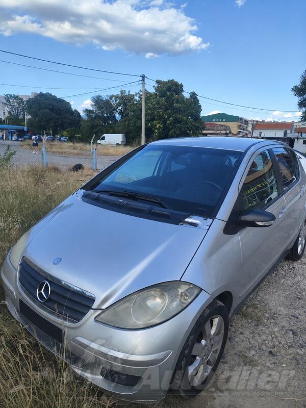 Mercedes Benz - A 180 - 2.0