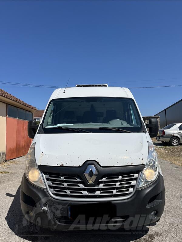Renault - Master