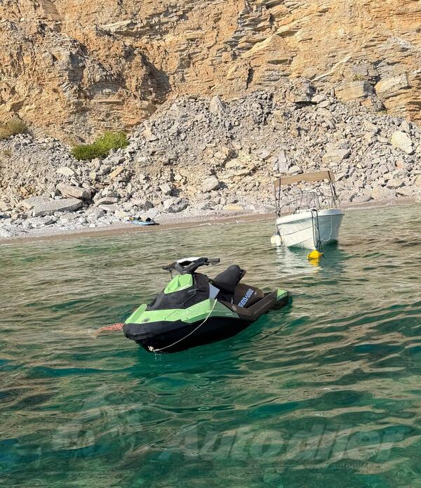 Sea-Doo - Spark